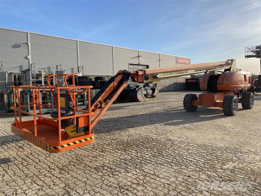 JLG 860SJ Körüklü personel platformları