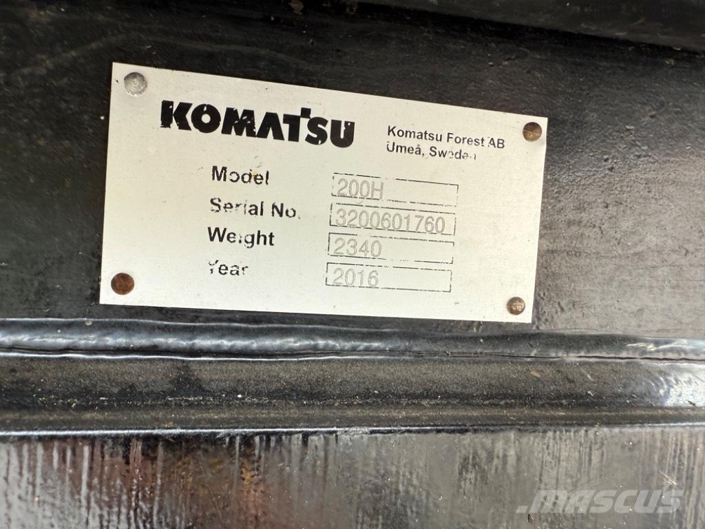 Komatsu 901 Biçerdöverler
