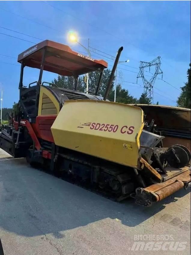Dynapac sd2550 Asfalt sericiler