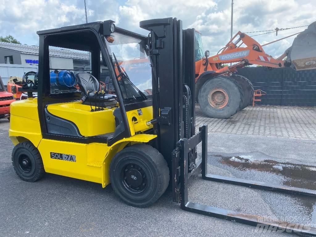 Hyundai 50 L-7 A LPG'li forkliftler