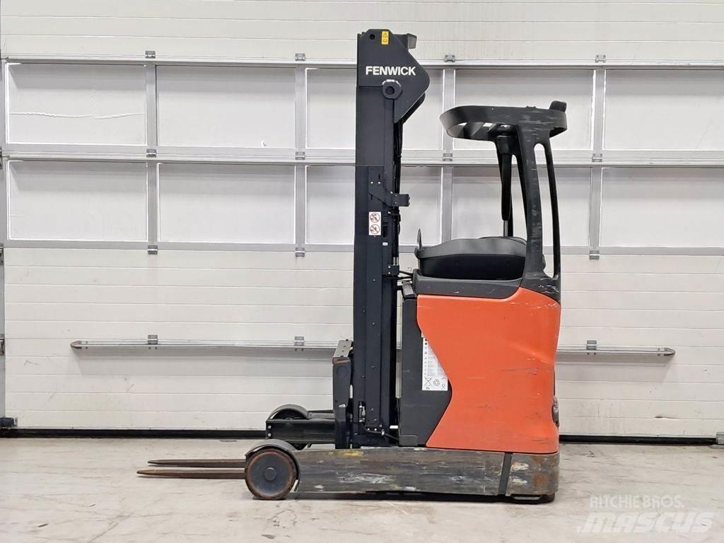 Linde R14-01 Reach truck - depo içi istif araçları