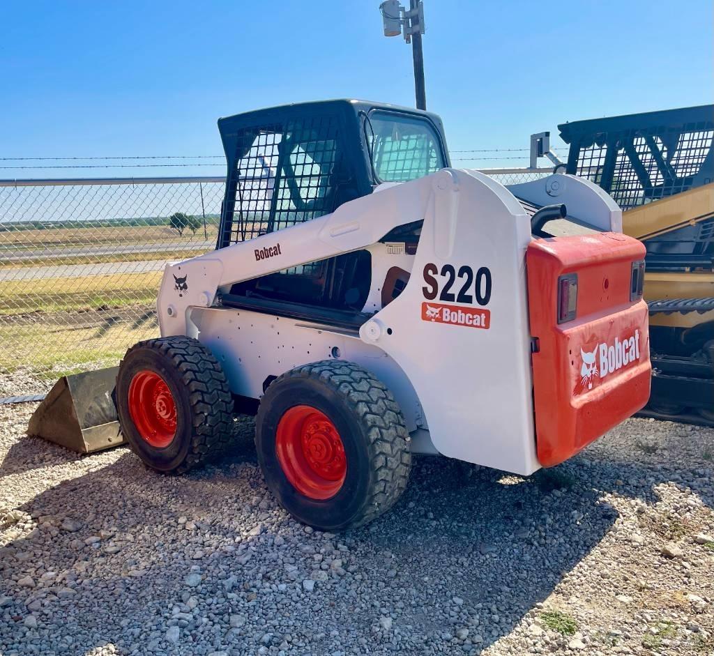 Bobcat S 220 Skid steer loderler