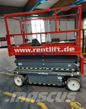 SkyJack SJ III 4726 Makasli platformlar