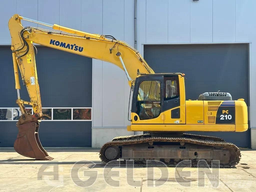 Komatsu PC210 LC-8 Paletli ekskavatörler