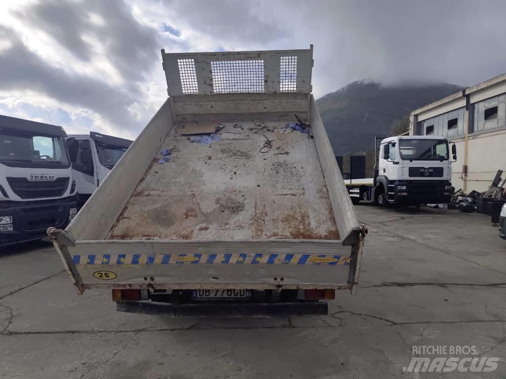 Isuzu NPR77G-5DX Araç üzeri vinçler