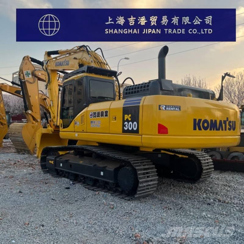 Komatsu PC 300 Paletli ekskavatörler