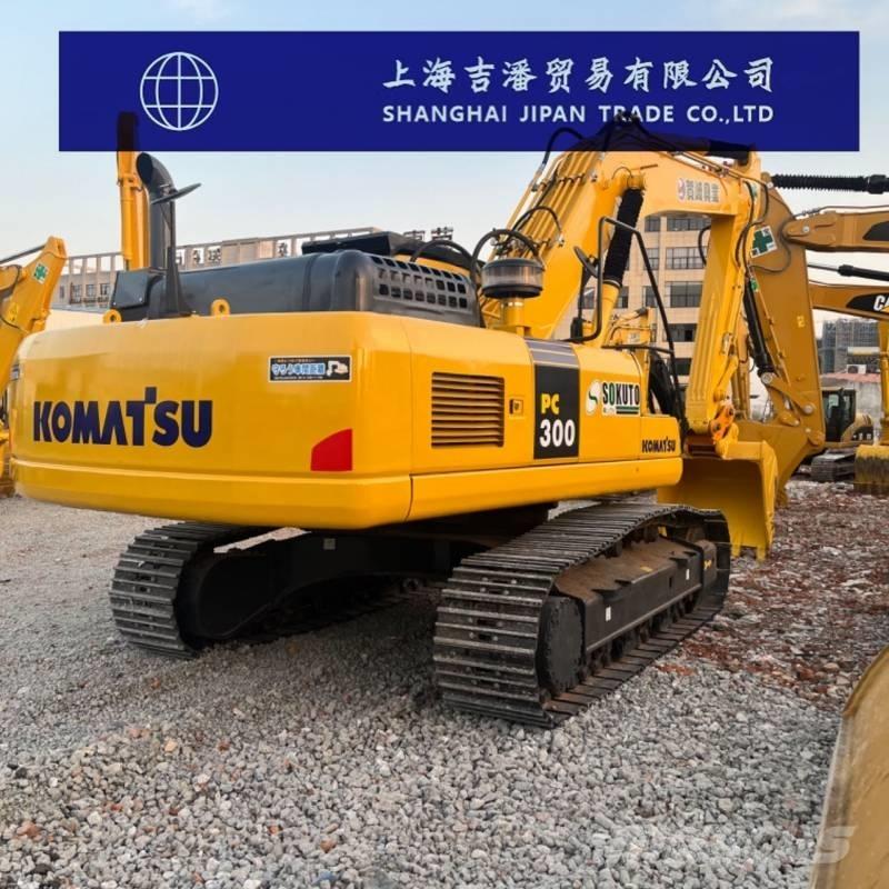 Komatsu PC 300 Paletli ekskavatörler