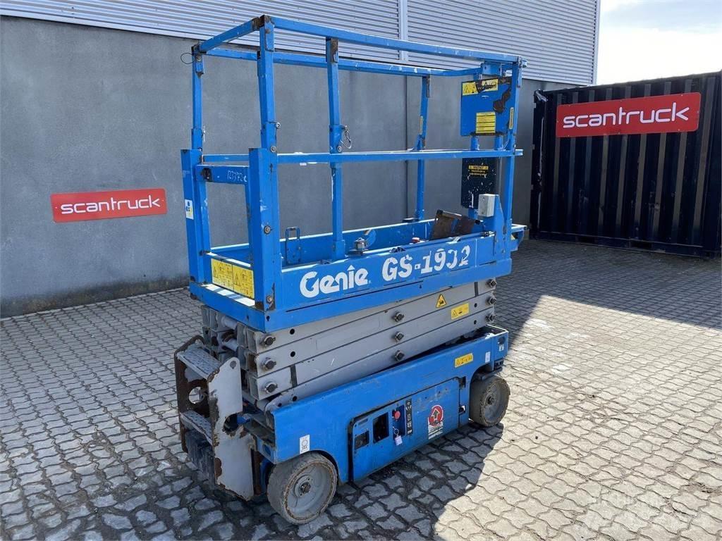Genie GS1932 Makasli platformlar