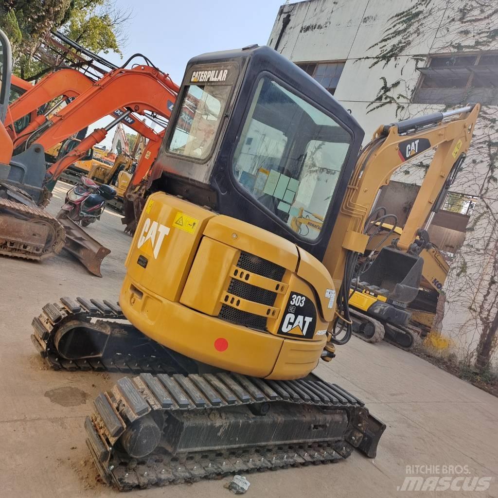 CAT 303 CR Mini ekskavatörler, 7 tona dek