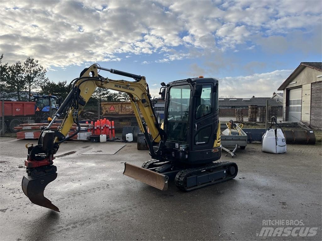 New Holland E 26 C Mini ekskavatörler, 7 tona dek