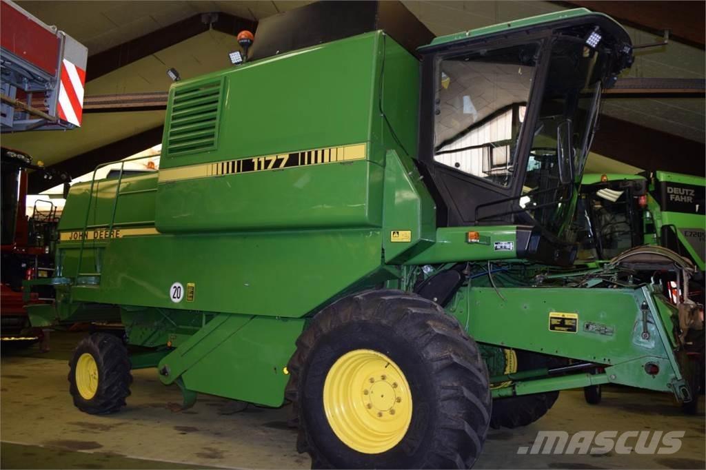 John Deere 1177 Biçerdöverler
