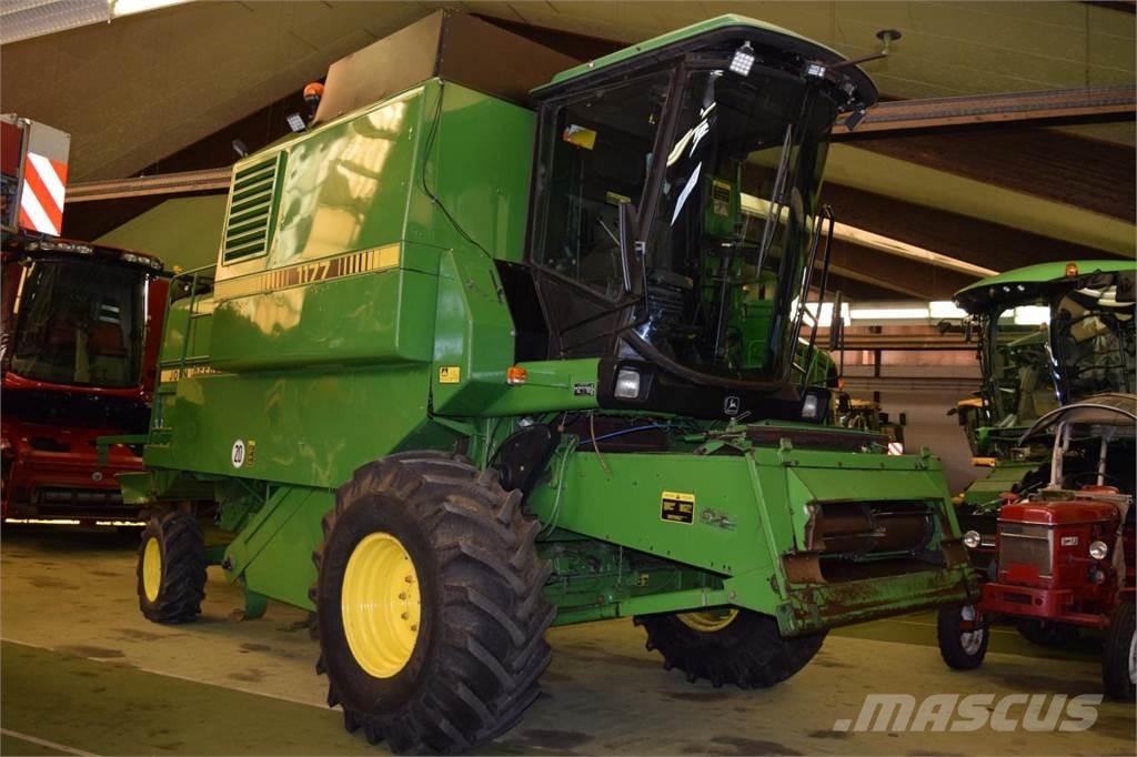 John Deere 1177 Biçerdöverler