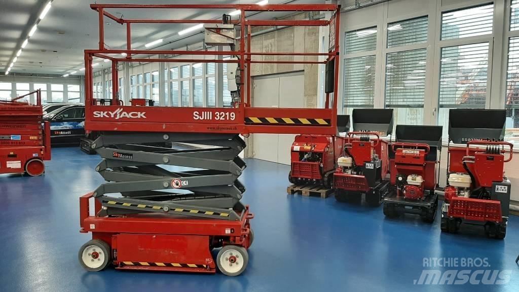 SkyJack SJIII 3219 Makasli platformlar