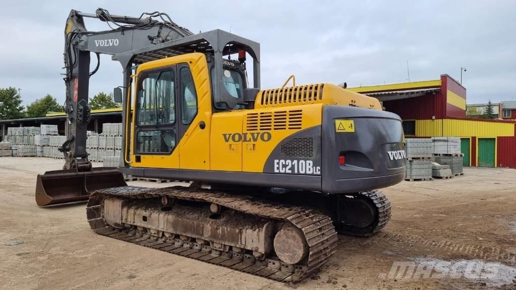 Volvo EC 210 B LC Paletli ekskavatörler