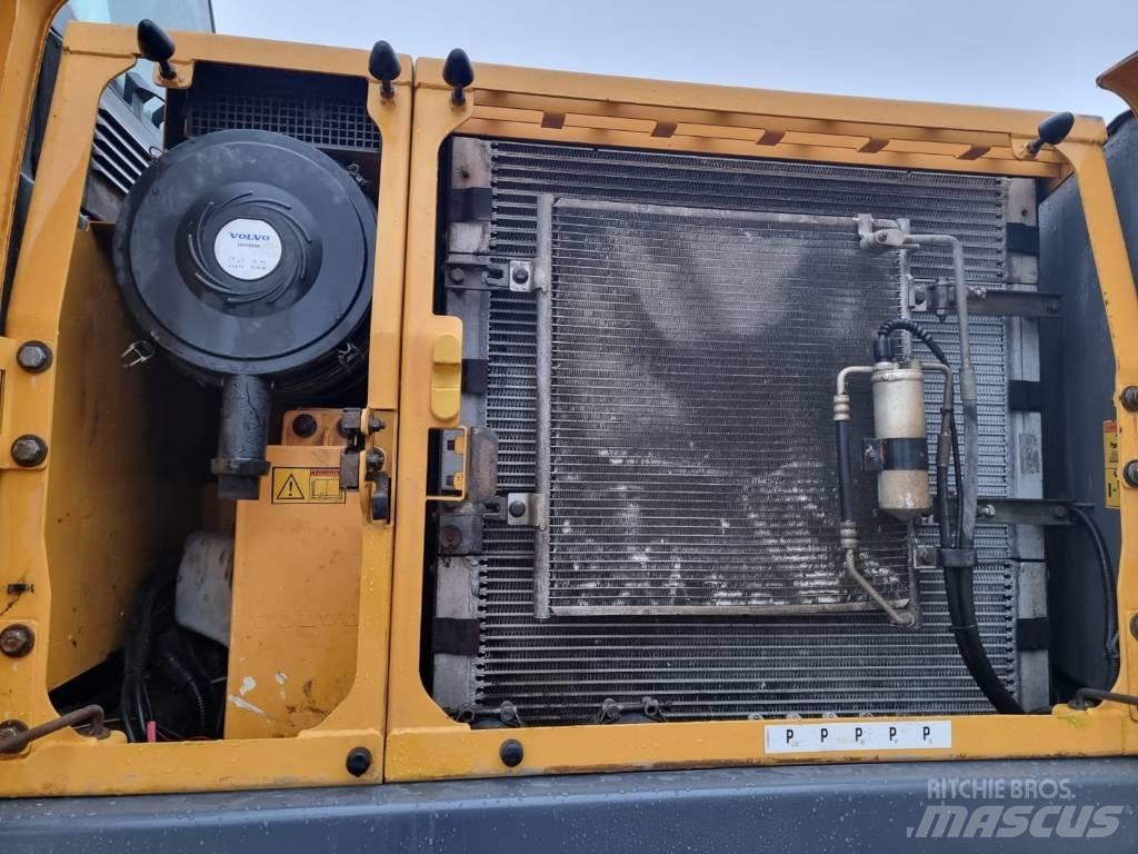 Volvo EW160 C Ii Lastik tekerli ekskavatörler