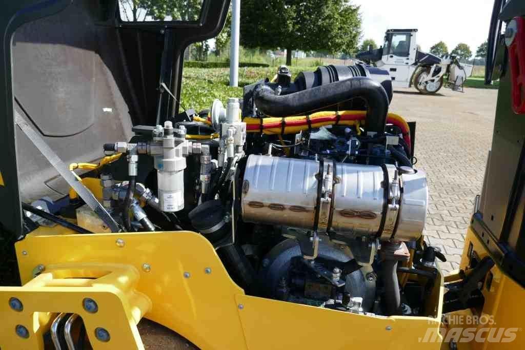 Bomag BW 120 AD-5 Küçük asfalt makinalari
