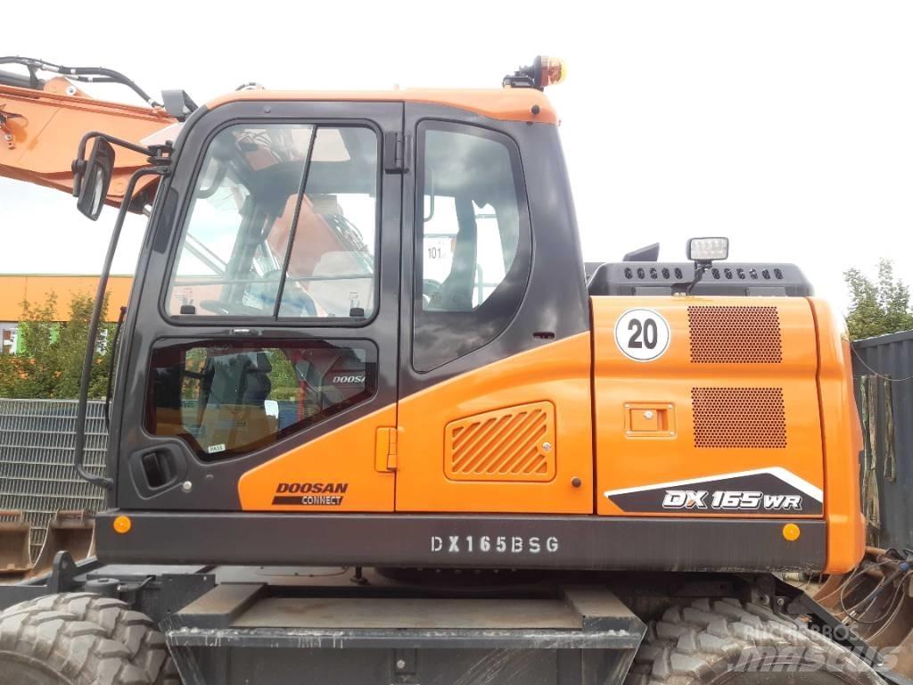 Doosan DX165 WR-7 Lastik tekerli ekskavatörler