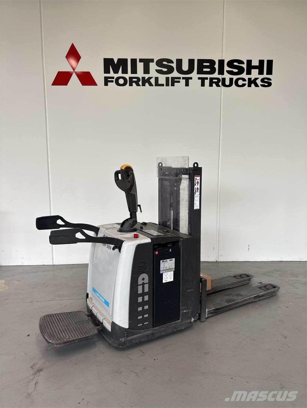 Atlet PDP200 Akülü depo ekipmanları