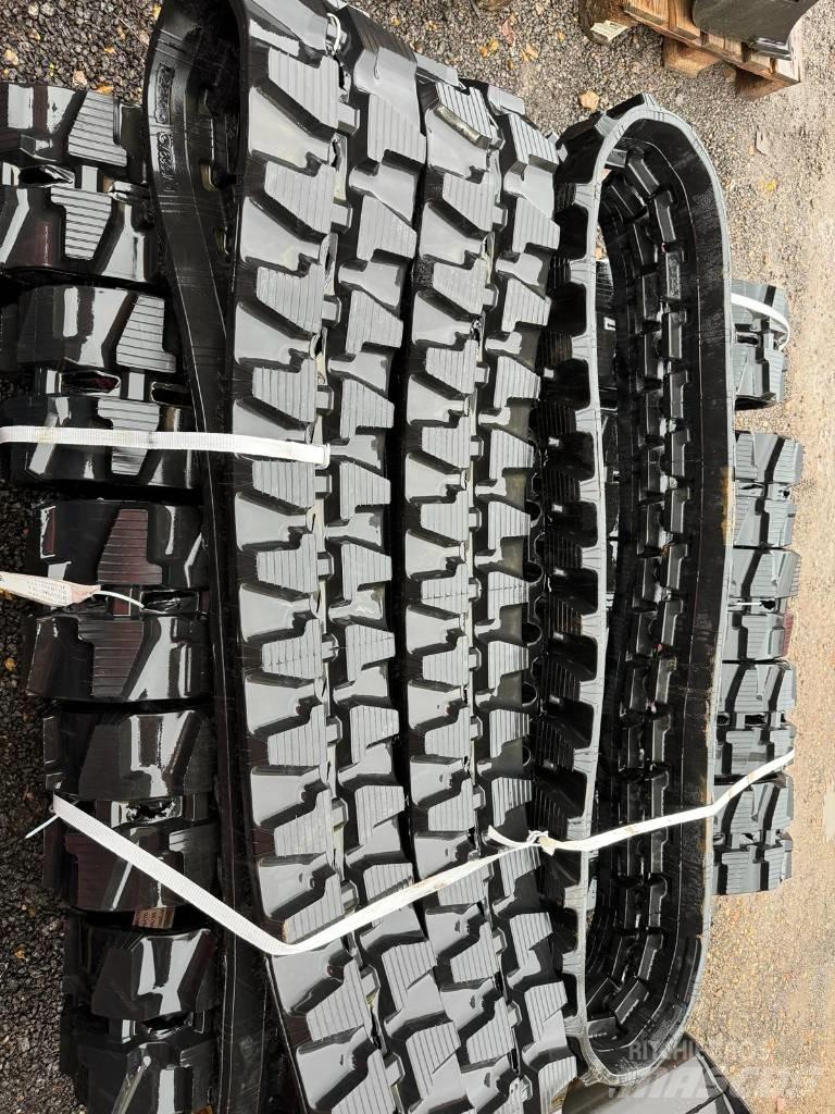 JCB RUBBER TRACKS Paletler