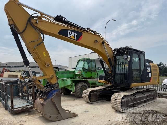 CAT 323 E Paletli ekskavatörler