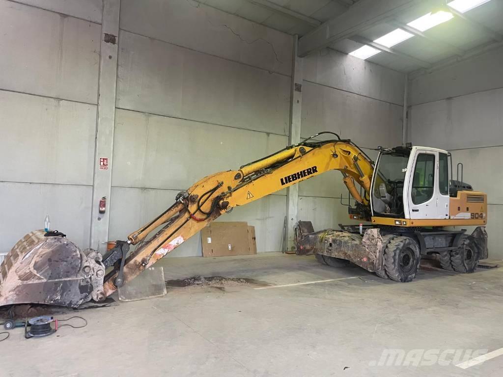 Liebherr A 904 C Lastik tekerli ekskavatörler