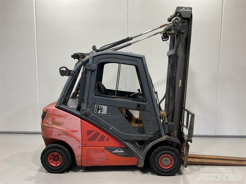 Linde H25D-02 Dizel forkliftler