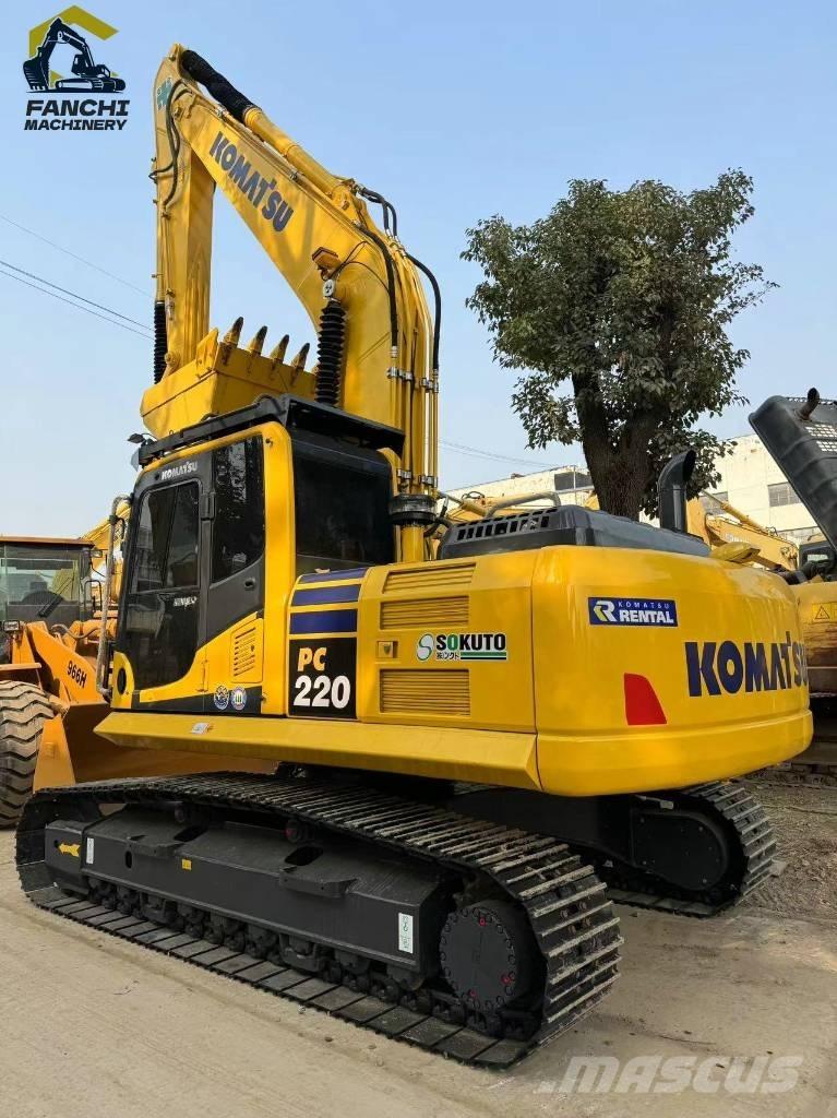 Komatsu PC 220 LC Paletli ekskavatörler