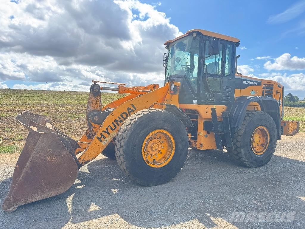 Hyundai HL 740-9 A Tekerlekli yükleyiciler