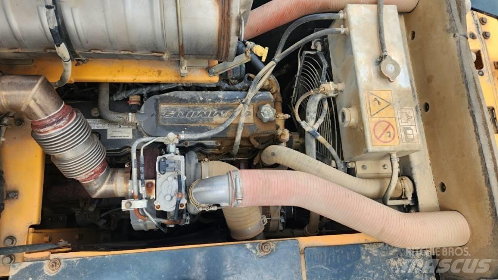 Hyundai HW 145 Lastik tekerli ekskavatörler