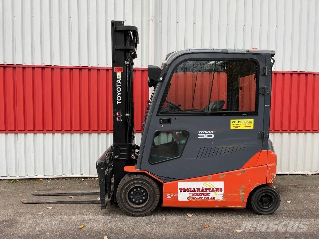 Toyota 8 FBMT 30 Elektrikli forkliftler