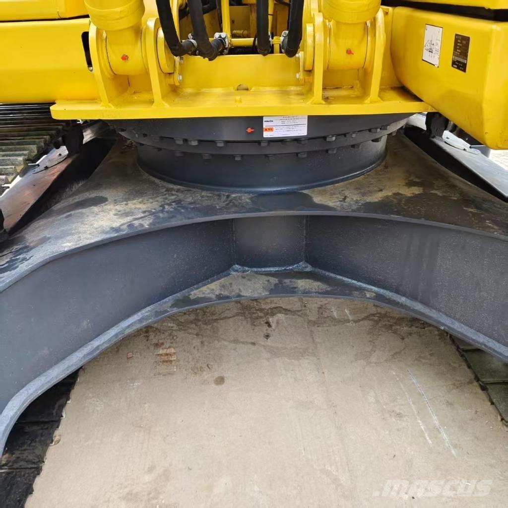 Komatsu PC 200-8 Paletli ekskavatörler