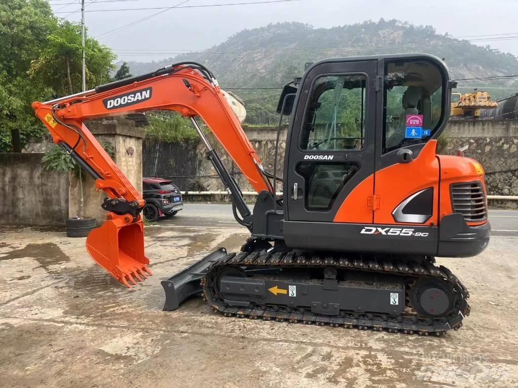 Doosan DX55-9C Mini ekskavatörler, 7 tona dek