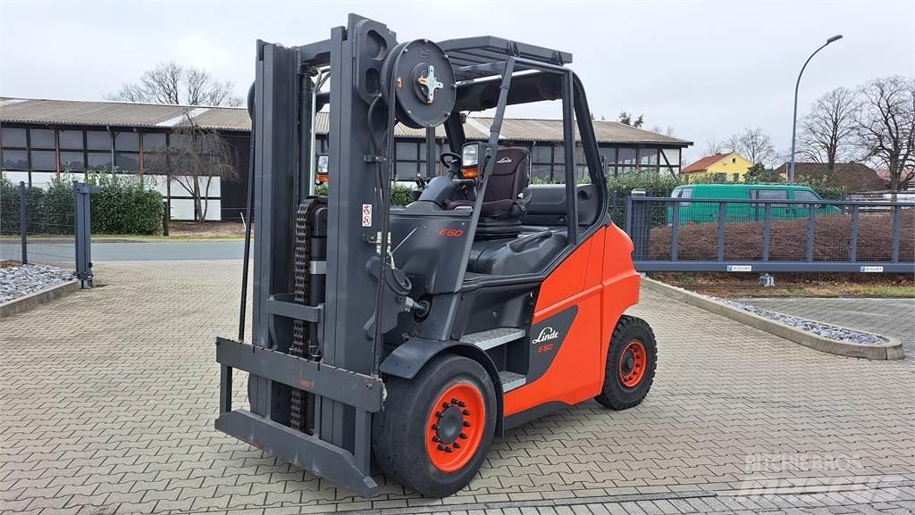 Linde E60 Elektrikli forkliftler