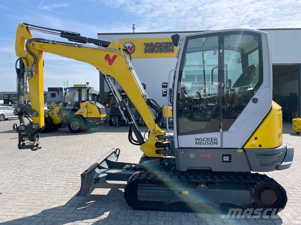 Wacker Neuson ET42 Paletli ekskavatörler