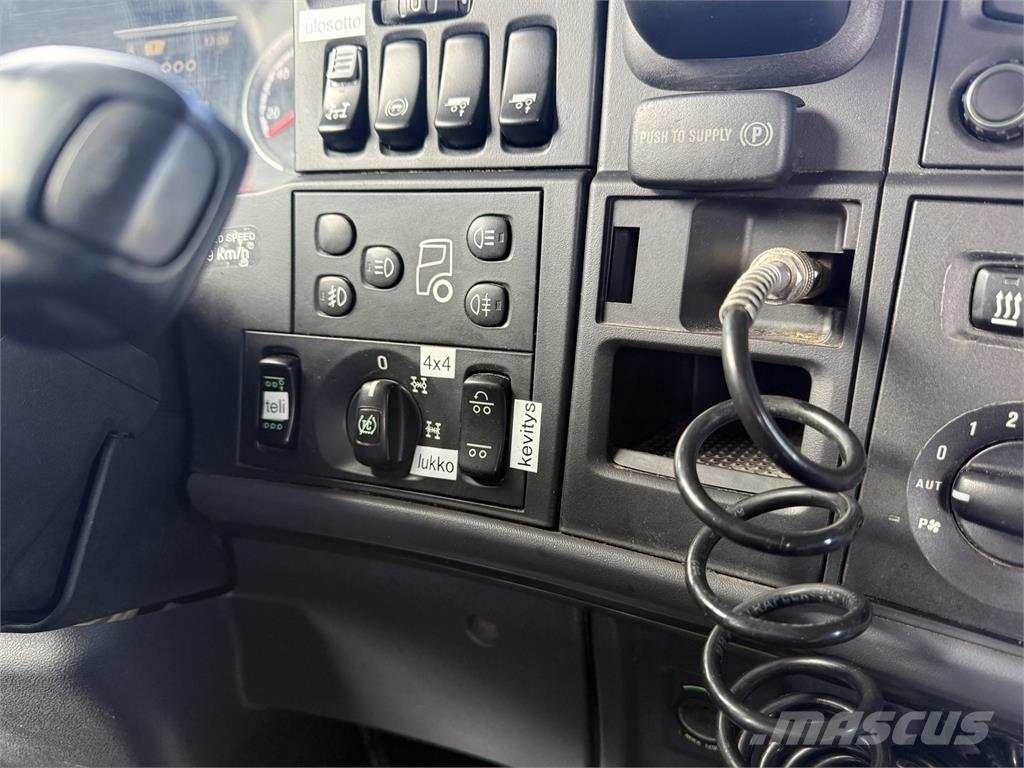 Scania R 730 8X4 Vinçli kamyonlar