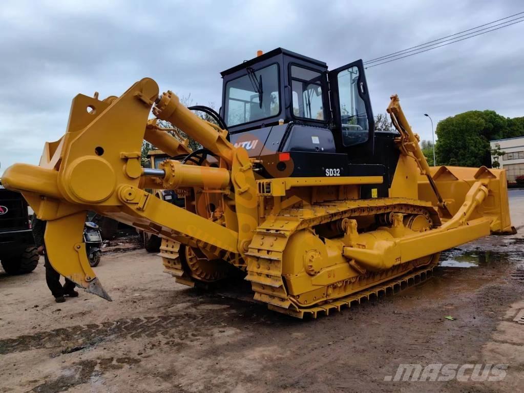 Shantui SD 32 Paletli dozerler
