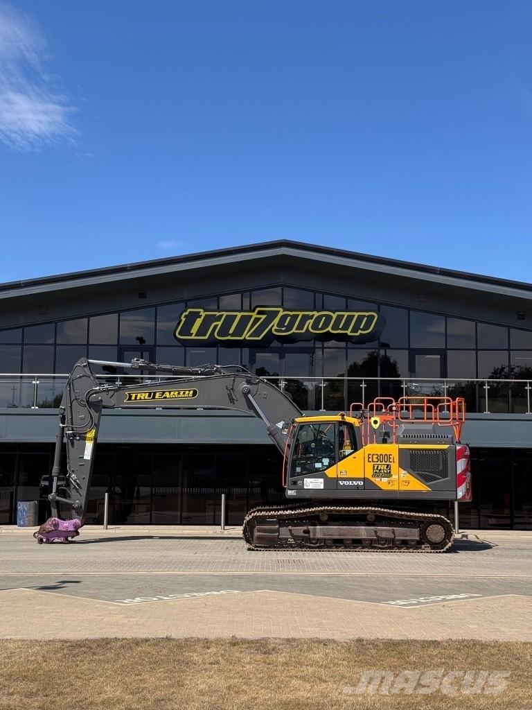 Volvo EC 300 EL Paletli ekskavatörler