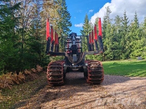 Komatsu 875 Tomruk yükleyici traktörler