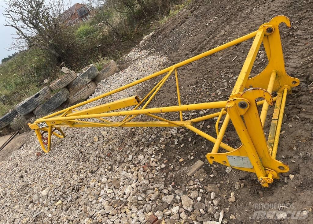 JCB Trussmaster Teleskopik yükleyiciler