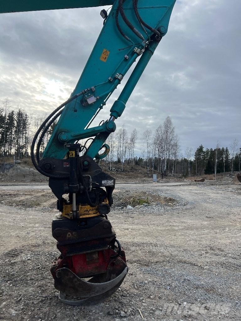 Kobelco SK 210 LC-10 Paletli ekskavatörler