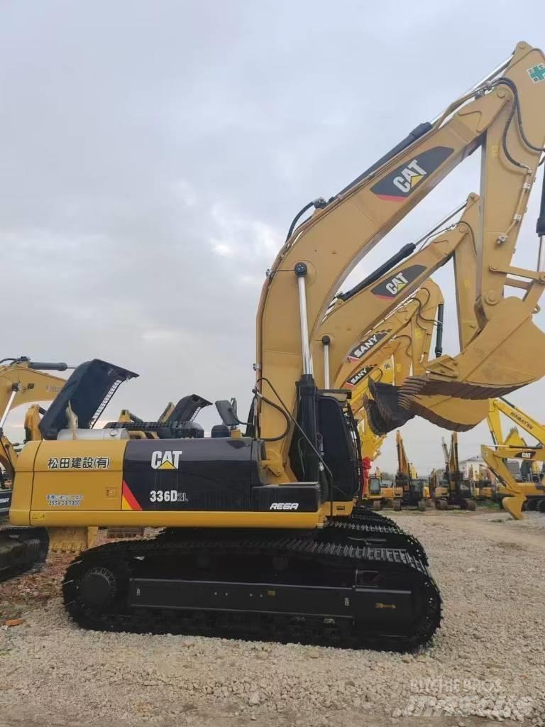 CAT 336D2L Paletli ekskavatörler