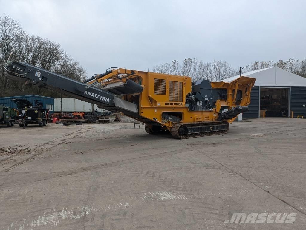 Anaconda J12 Diger