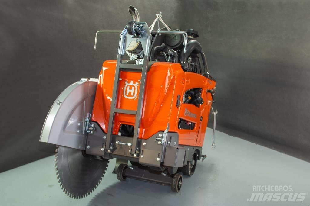 Husqvarna FS5000D Kaya ve Beton Testereleri
