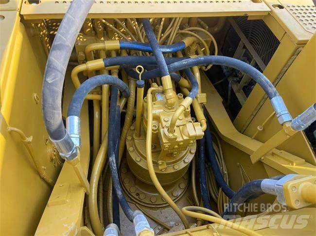 CAT 325 CL Paletli ekskavatörler