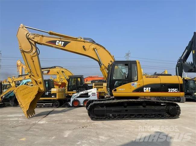 CAT 325 CL Paletli ekskavatörler