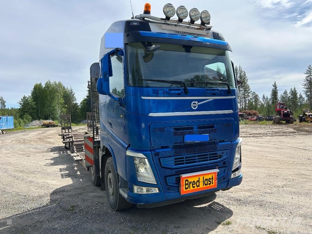 Volvo FH 500 Orman makinesi taşıma kamyonları