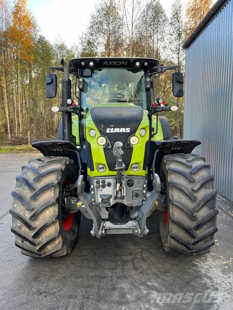 CLAAS Axion 870 Traktörler