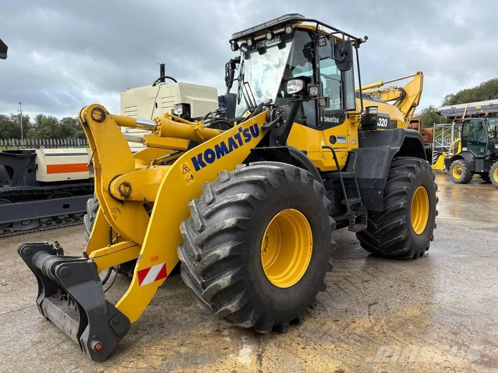 Komatsu WA320-8 Tekerlekli yükleyiciler