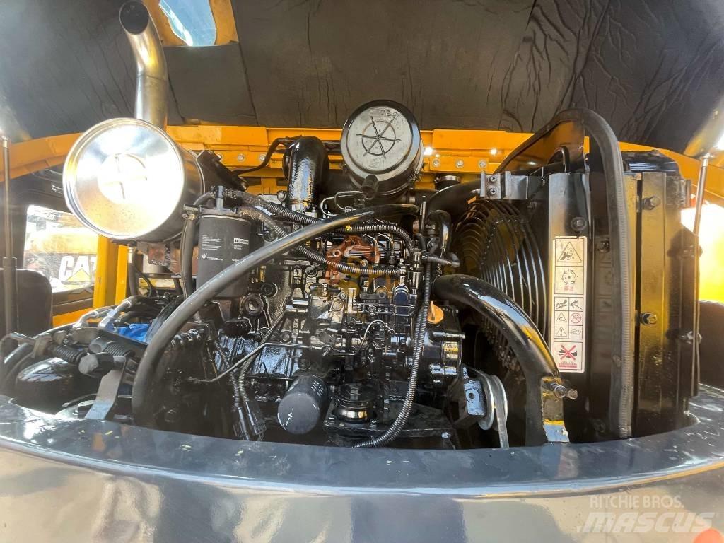 Hyundai 60w-9 Lastik tekerli ekskavatörler