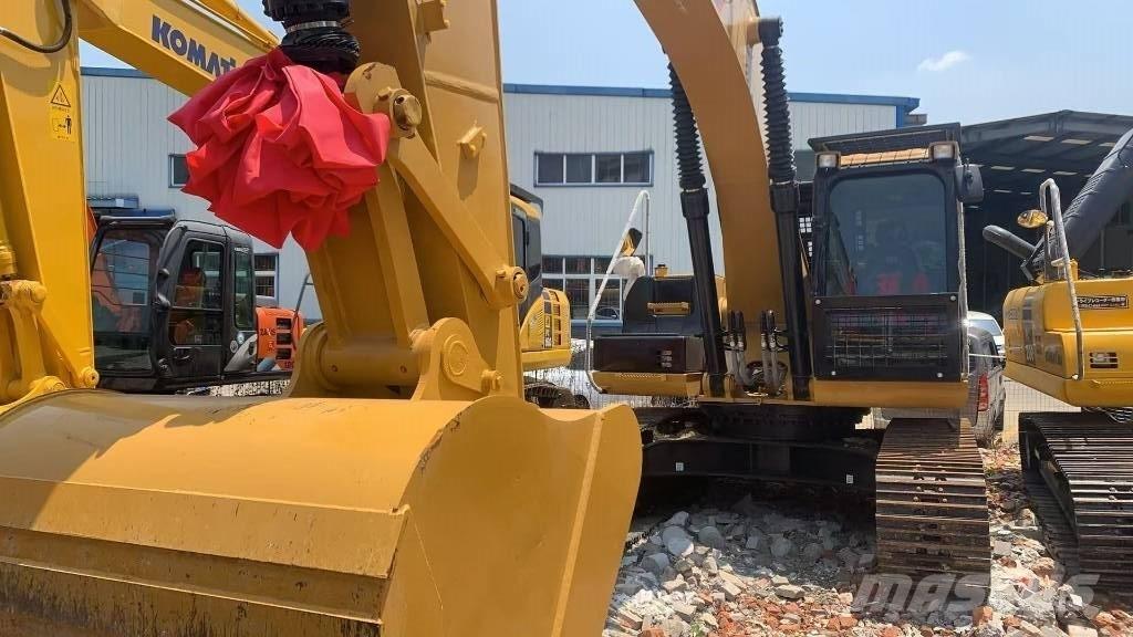 CAT 326D Paletli ekskavatörler
